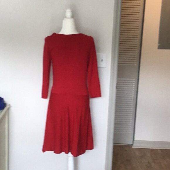 Red Ann Taylor pleated A Line dress - Picture 2 of 5